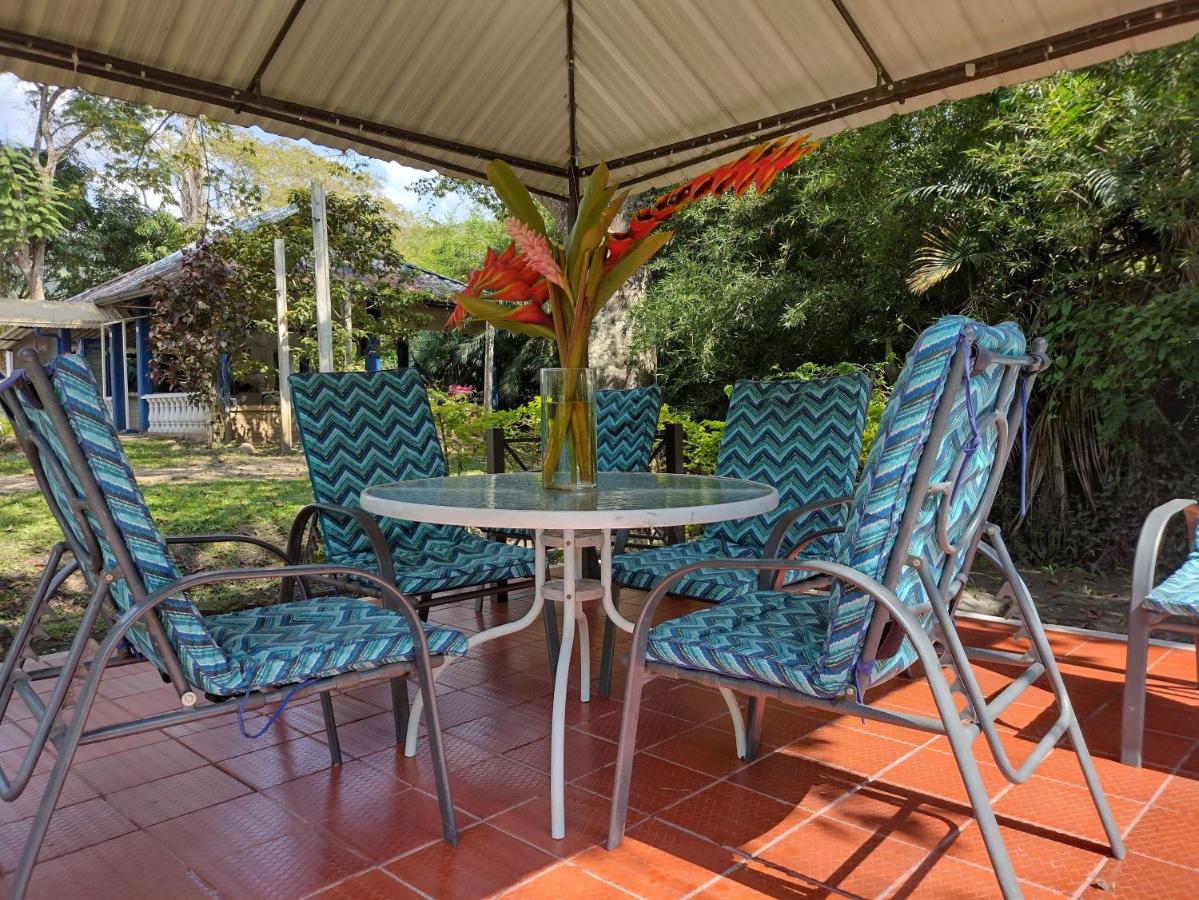 hotel-campestre-el-salitre-4 Villeta Hotel Campestre el Salitre photo: 8