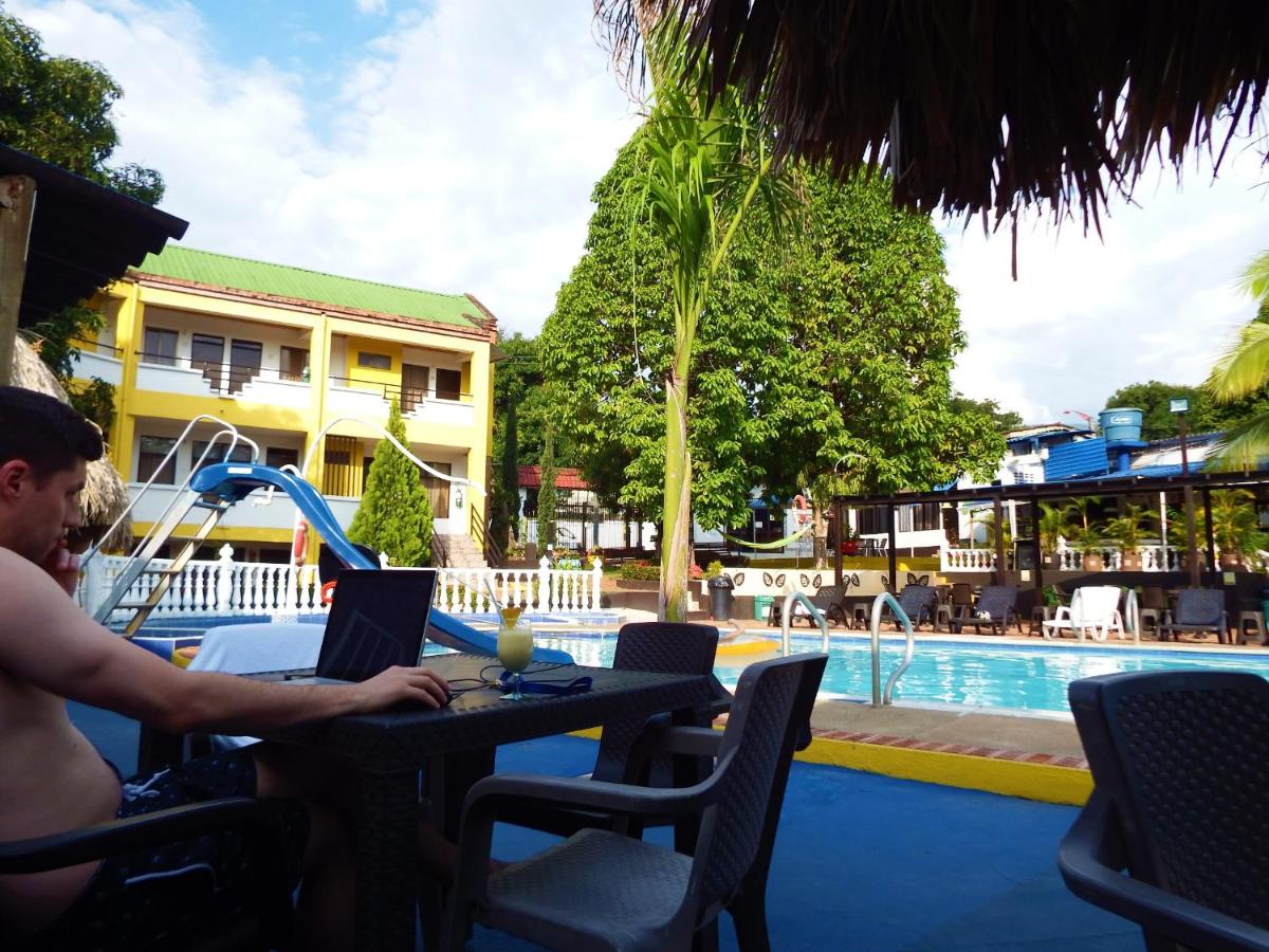 hotel-campestre-villa-yudy-2 Melgar Hotel Campestre Villa Yudy photo: 3