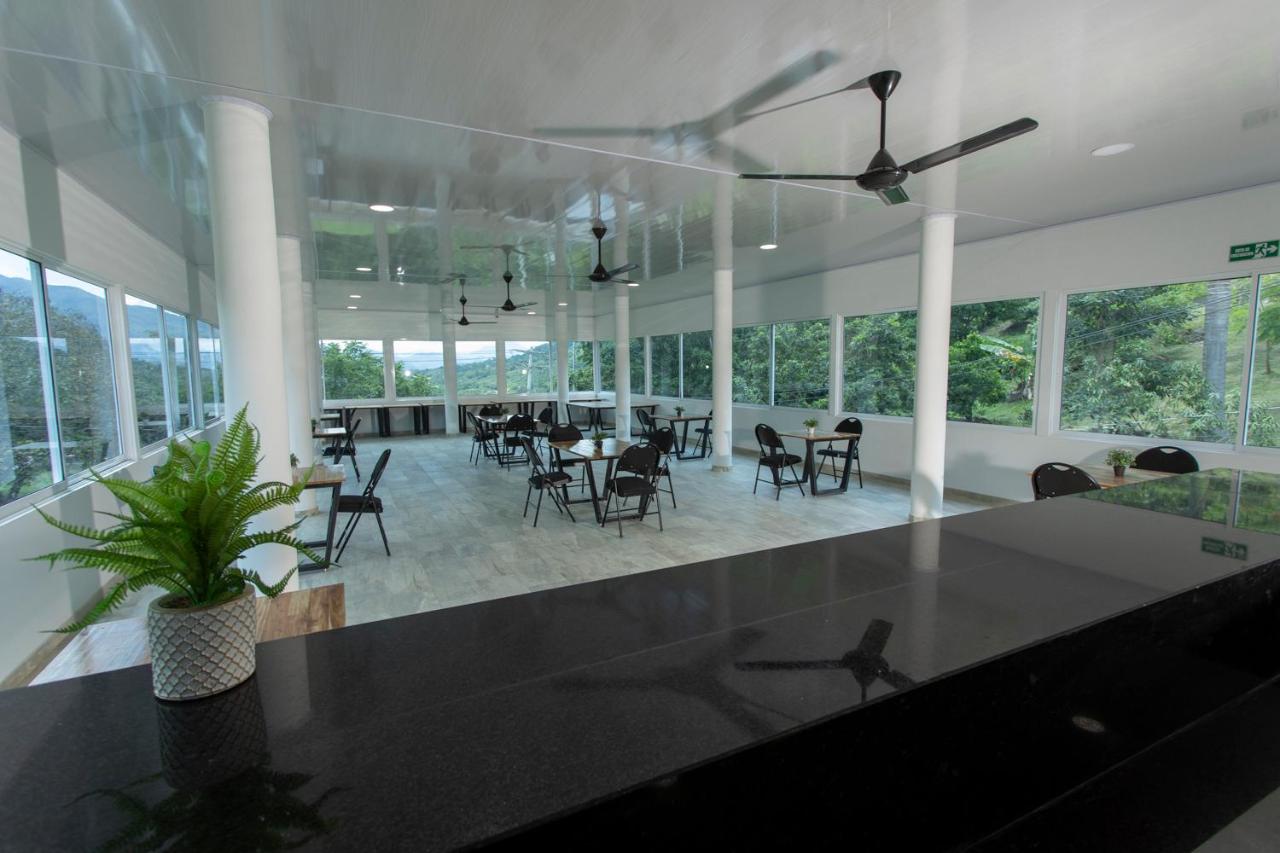 hotel-natural-hill's-by-h&r-1 Villeta Hotel Natural Hill's by H&R photo: 5