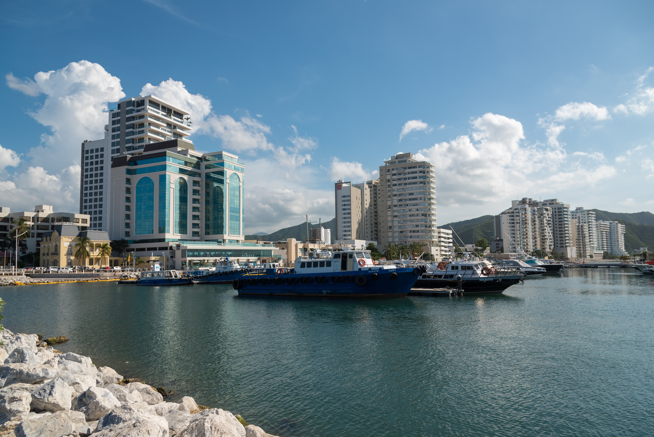 hoteles en santa marta economicos