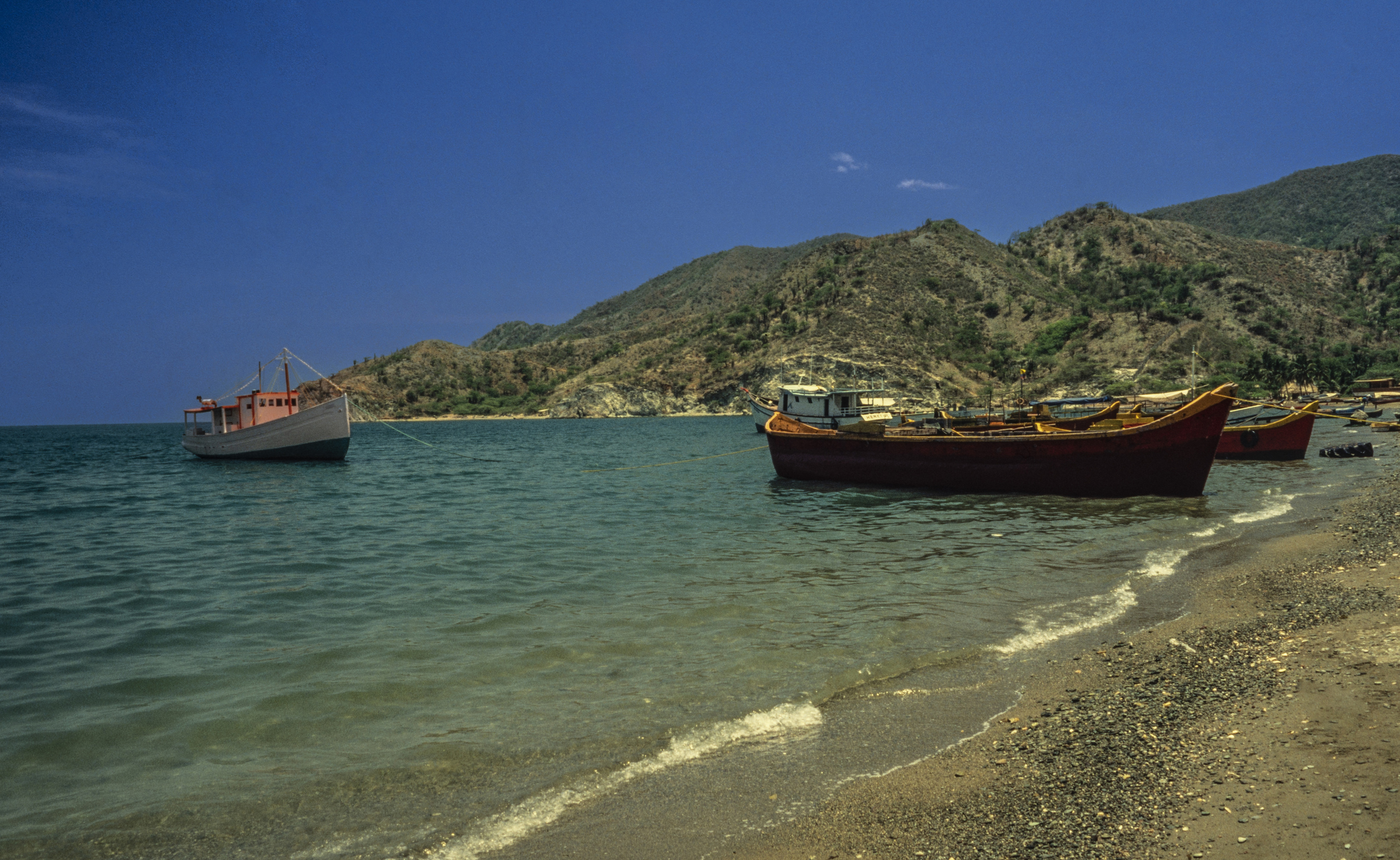 hoteles en taganga con piscina